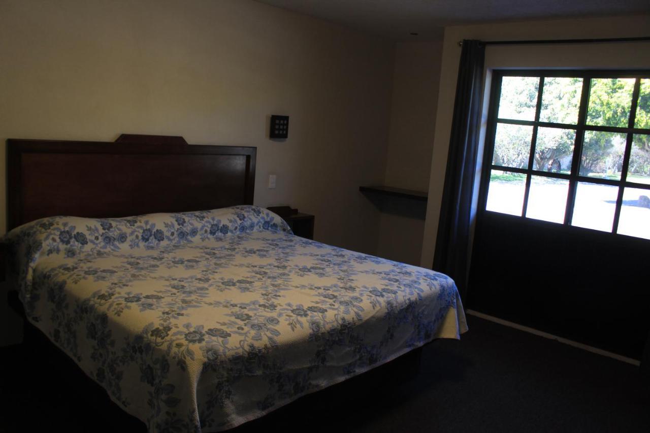 Hotel Meson Del Puente Acámbaro Dış mekan fotoğraf