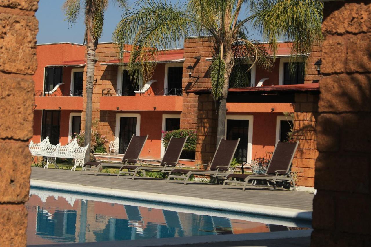 Hotel Meson Del Puente Acámbaro Dış mekan fotoğraf